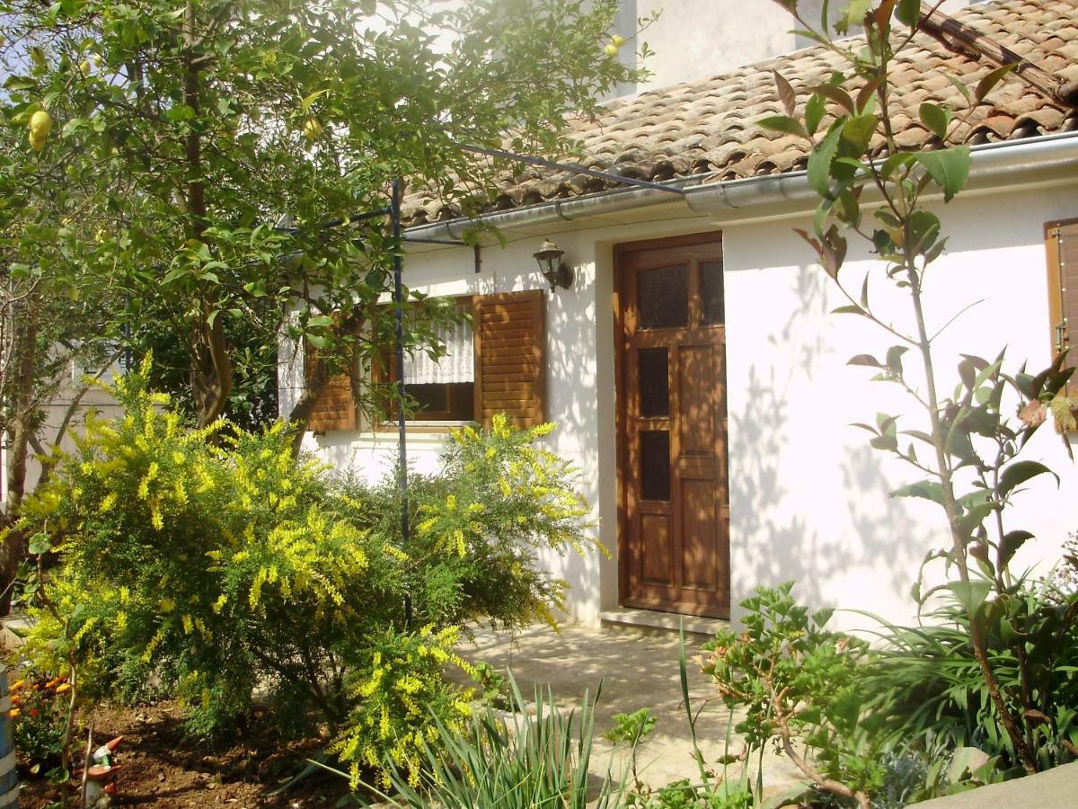 Apartman Kristina And Free Parking Mali Losinj Exterior photo